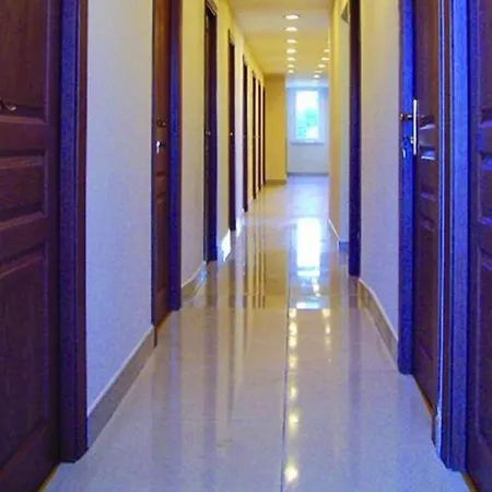 Akademik Hostel
